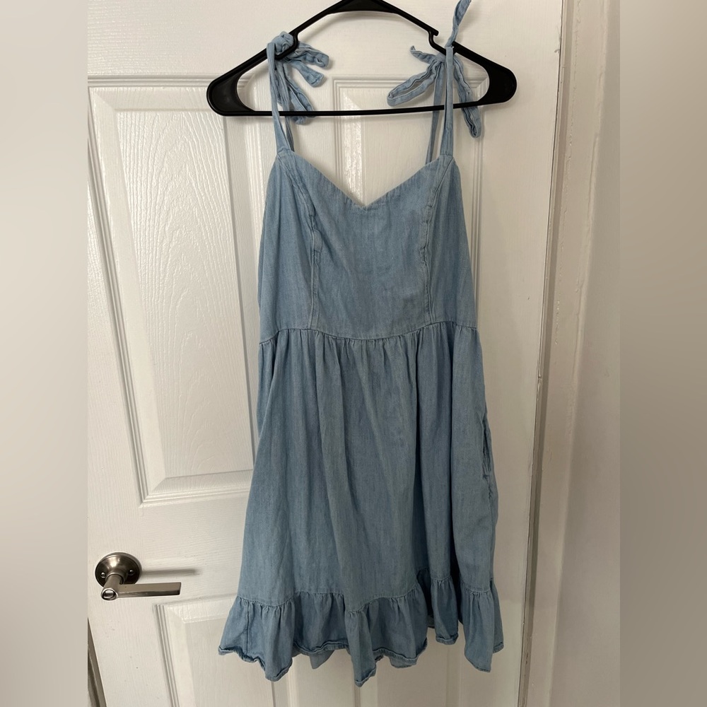 Old Navy Denim Baby Doll Shoulder Tie Dress